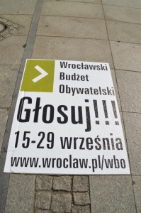 Naklejka chodnikowa - Akcje spoleczne Wroclawski Budżet Obywatelski
